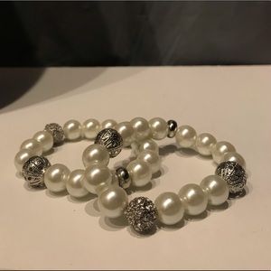 Pearl bracelets